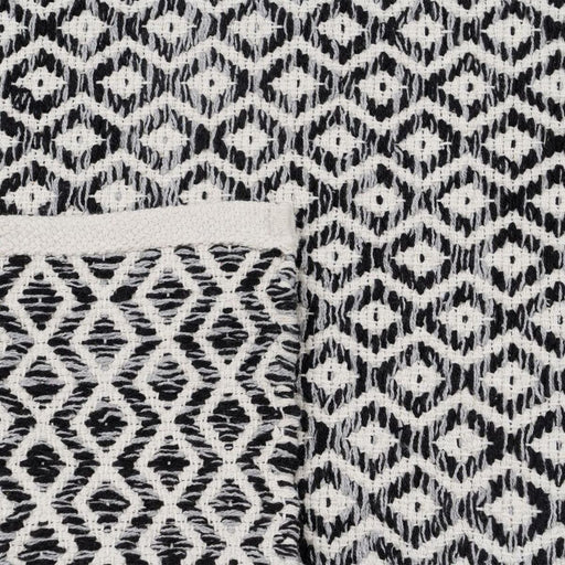 V5H68D7DD64A064F8F8AE7E1736EAA7B721R3670951P2